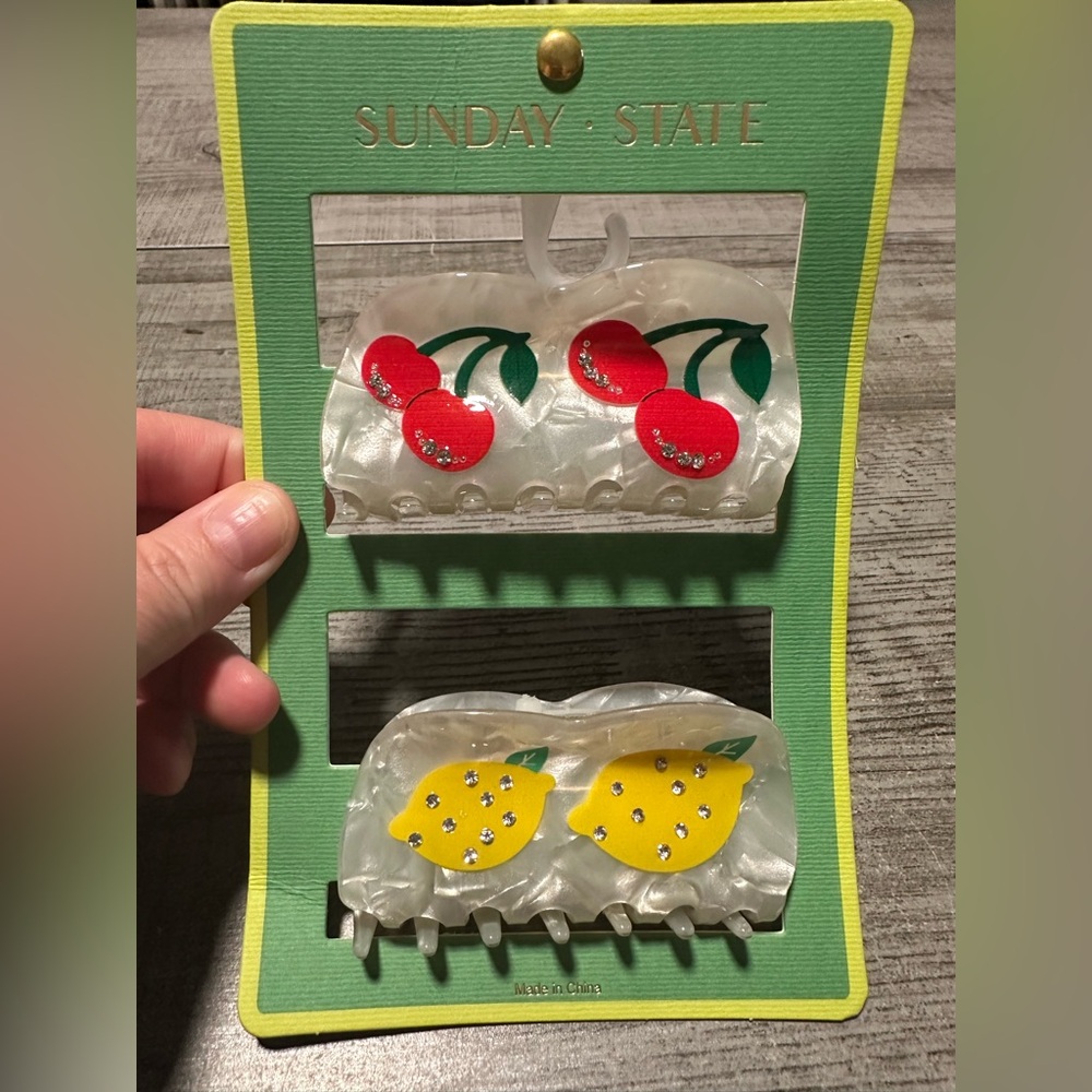 Fruit Hair Claws Clips NWT